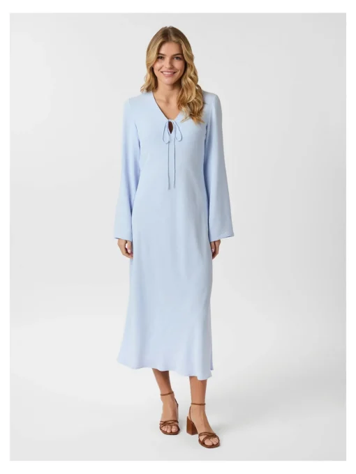 NEO NOIR DRESS KRISHA SOLID LIGHT BLUE